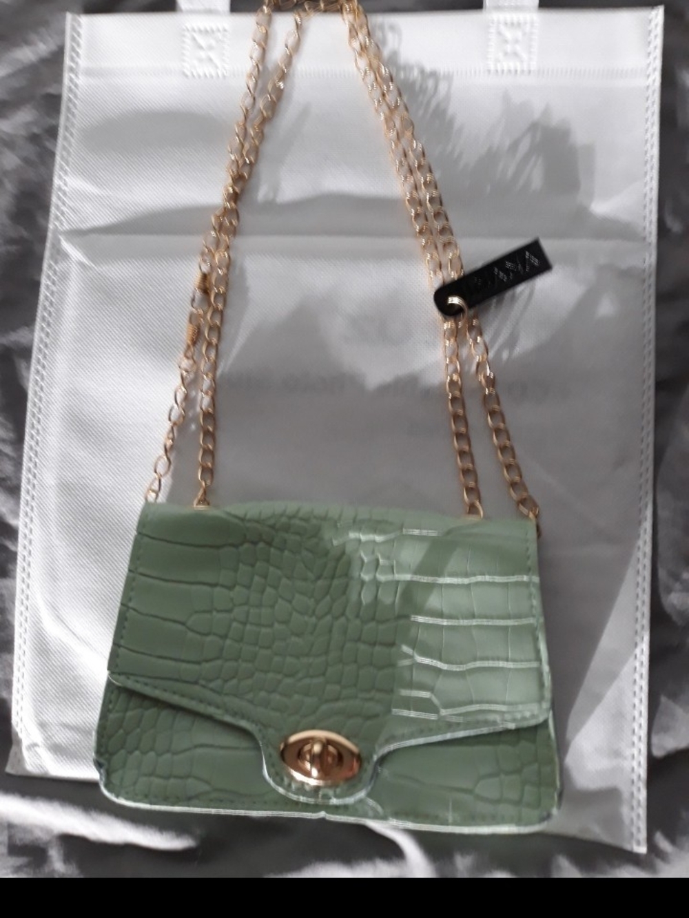 Green Croc-Embossed Chain Shoulder Bag